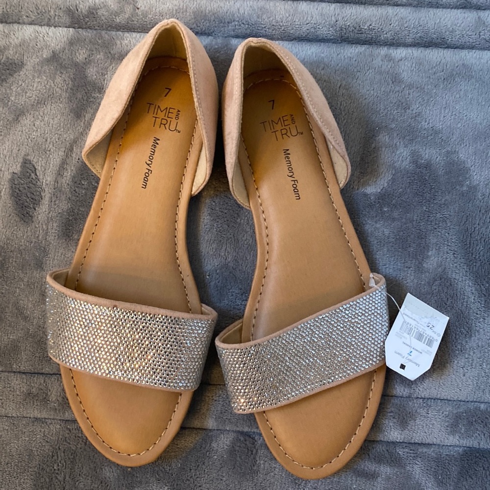 Very cute sequin sandals